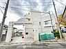 外観：前面道路含む現地写真『快適』は「家」と「街」と「環境」が調和した時に訪れるだと改めて感じさせてくれます。