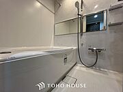 快適な使い心地とゆとりある空間が1日の疲れを解きほぐすバスルーム。