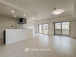 アデニウム菊名 2LDKのリビング/ダイニング