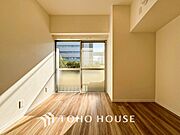 環境の良い場所にセンス良く暮らしたい、こだわりの室内には至福のシーンが繰り広げられます。