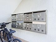 取り出しやすい郵便受け。
