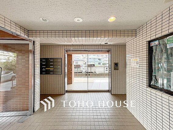 外と内をつなぐ...