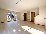 開放感あるリビングダイニング。ご家族とのんびりしたひと時を過ごせますね。