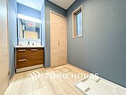 ご家族の1日が始まり、1日の終わりを締めくくる洗面空間。