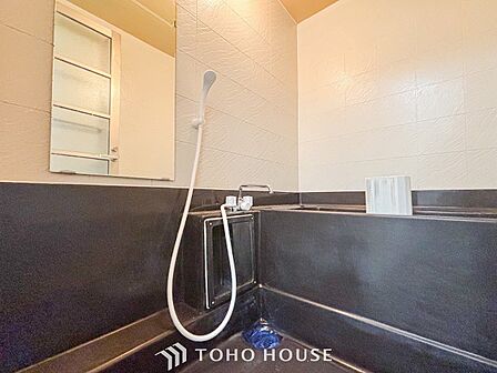 1日の疲れを取り心身を癒すことができる住まいの中のリラクゼーション空間。