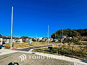閑静な住宅街の一角、ひと時のくつろぎが生まれ、ゆっくりと愛着が育まれていきます。