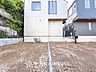 駐車場：カースペースもゆとりある空間を保っています。