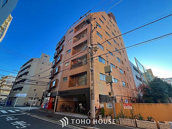 ここから始まる...