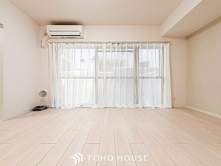 ここにはみんなが集い、食事と楽しい会話が始まるスペース。