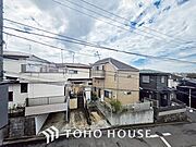 やわらかな陽射しがふりそそぎ、ゆったりした時間が流れます。