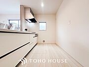 家族の健康を支えるキッチン。毎日使う場所だから気持よく使えて、居心地の良い空間に。
