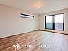 寝室：環境の良い場所にセンス良く暮らしたい、こだわりの室内には至福のシーンが繰り広げられます。