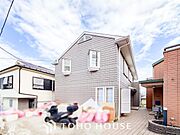閑静な住宅街の一角、ひと時のくつろぎが生まれ、ゆっくりと愛着が育まれていきます。
