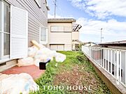 毎日の暮らしの中に癒しを与えてくれるお庭スペース。