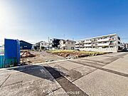 時間のゆとりと空間、爽やかな陽光がもたらす光と風を贅沢なまでに感じる暮らしが始まります。