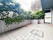 毎日の暮らしの中に癒しを与えてくれるテラス付きの住戸です。