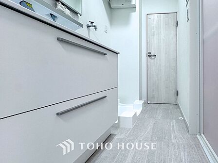 ご家族の1日が始まり、1日の終わりを締めくくる洗面空間。