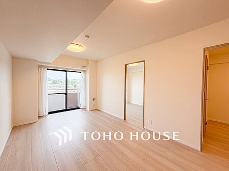 ここにはみんなが集い、食事と楽しい会話が始まるスペース。