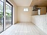 室内：家は、ただ生活する場ではなく、暮らしを愉しく、快適にする場所。家族の会話も弾む空間に。