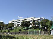 横浜市立上大岡小学校