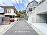 外観：閑静な住宅街の一角、ひと時のくつろぎが生まれ、ゆっくりと愛着が育まれていきます。