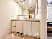 洗面台・洗面所ご家族の1日が始まり、1日の終わりを締めくくる洗面空間。