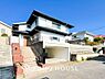 外観：閑静な住宅街の一角、ひと時のくつろぎが生まれ、ゆっくりと愛着が育まれていきます。