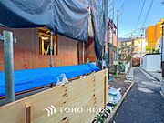 開放的で気持ちの良い眺望と青い空を満喫できます。