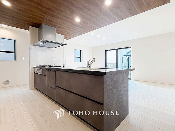 キッチンを拡大表示