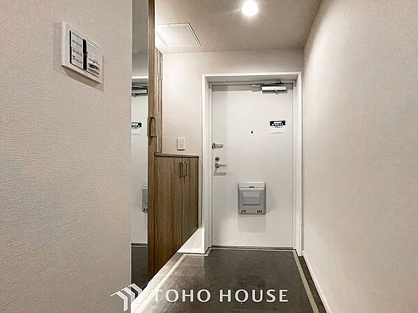 玄関を拡大表示