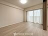 寝室：趣味に没頭したり、自分の時間を愉しめる一部屋です。