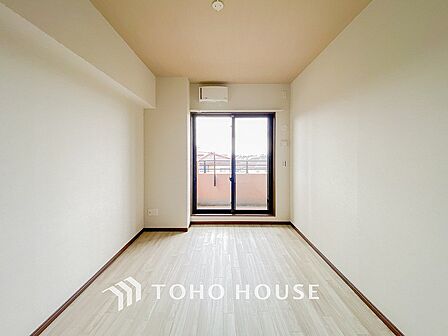1日の疲れを癒し、心地よく寛げるようゆったりとした広さを確保しています。