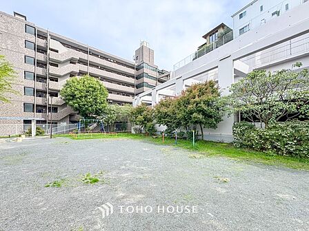 時間のゆとりと空間、爽やかな陽光がもたらす光と風を贅沢なまでに感じる暮らしが始まります。