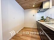 快適な日常を支える機能性と強さがひとつになったキッチンです。