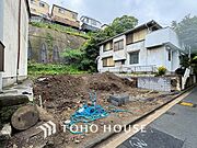 穏やかな風と陽光を導き、居住性を一段と高めています。