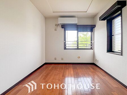 家族一人ひとりの大切なプライベート空間。感性で個性的に飾って頂けるようシンプルに仕上げてあります。