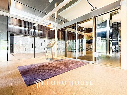 防犯対策の「オートロック」を採用。マンション住人以外の侵入を防ぐために設置しました。