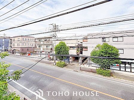 開放的で気持ちの良い眺望と青い空を満喫できます。