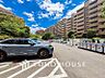 駐車場：敷地内に駐車スペースがあると、日々の暮らしのをスムーズに運ぶ事が出来ます。