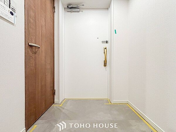玄関を拡大表示