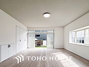 採光もアクセントの一つとして。プライベートルームにはやさしい光が射し込んでいます。