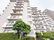 表現された空間は豊かな光と風を纏い、暮らしの時間を豊かにしてくれます。