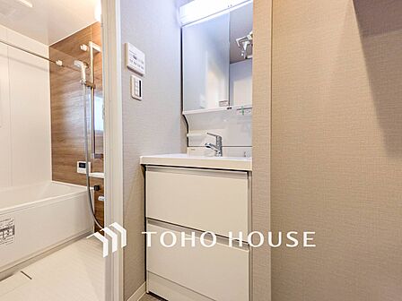 洗面台・洗面所ご家族の1日が始まり、1日の終わりを締めくくる洗面空間。