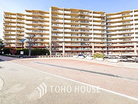 忙しく過ぎゆく日常を置き去るほど、ゆったりした時間が流れる住環境。