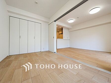 大容量の収納もあり、生活しやすい居住スペース。