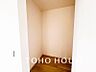 収納：衣類だけでなく大きな荷物も収納でき、お部屋がすっきりします。