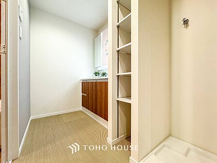 ご家族の1日が始まり、1日の終わりを締めくくる洗面空間。