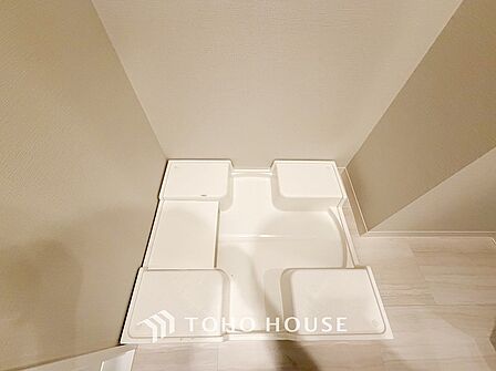洗濯機を配置しても十分なスペースを確保しております。