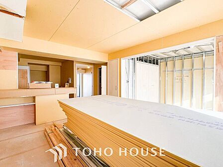 開放感あるリビングダイニング。ご家族とのんびりしたひと時を過ごせますね。