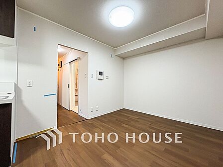 ここにはみんなが集い、食事と楽しい会話が始まるスペース。
